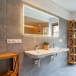 Riesner Alpenlodge בקתה דונרסבאכוואלד