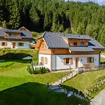 Riesner Alpenlodge בקתה דונרסבאכוואלד