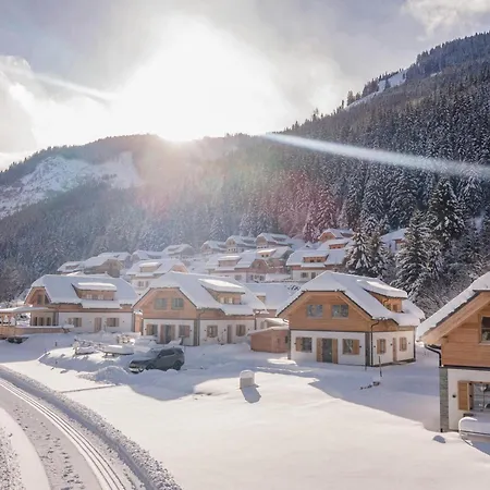 Riesner Alpenlodge * Donnersbachwald