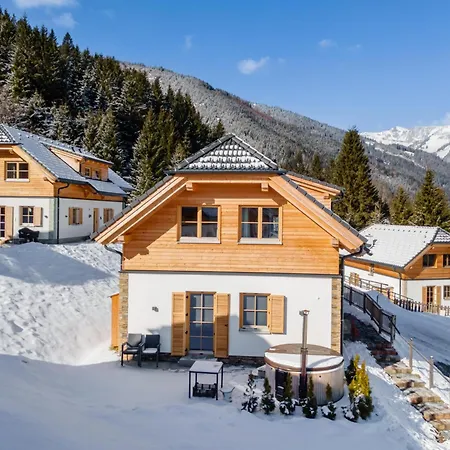 Riesner Alpenlodge Donnersbachwald